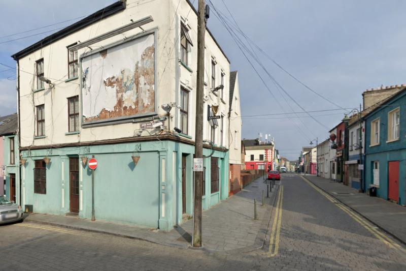 &lsquo;It&rsquo;s been 10 years&rsquo; - Limerick publican warned he must remove illegal smoking 'room'