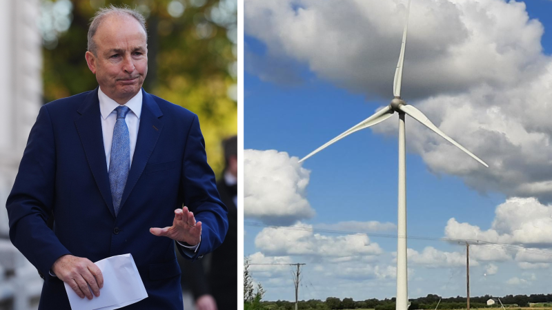 Offaly &lsquo;becoming a powerhouse&rsquo; in wind energy production, Taoiseach says 