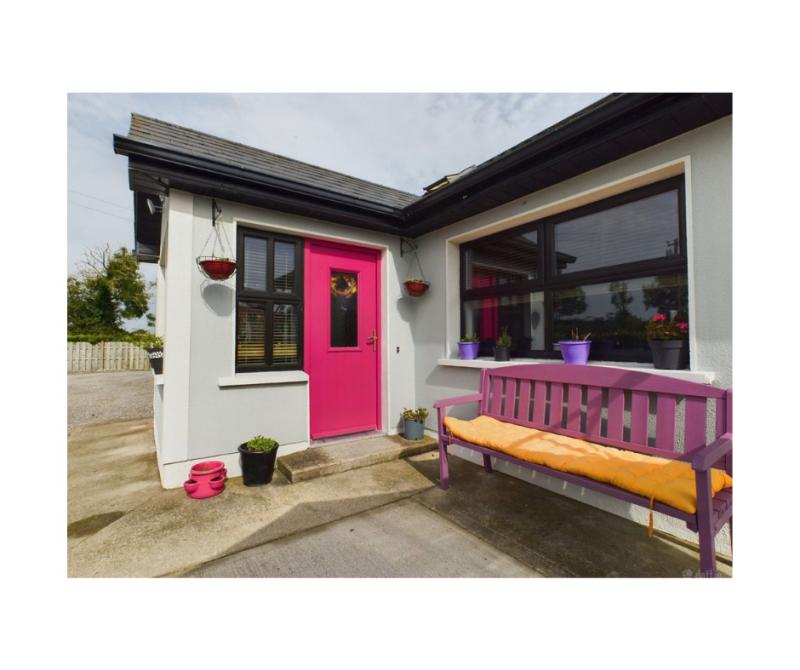PICTURES: Step inside this gorgeous bungalow up for sale now in Carlow for &euro;475,000