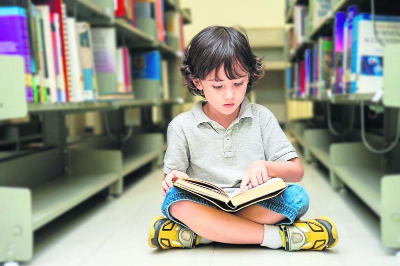 An Post to donate and deliver over 40,000 books to children in hospitals, care settings and Direct Provision Centres 