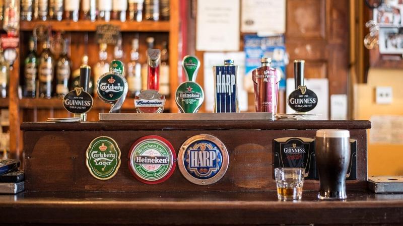 'Wrong message': Mayor questions Garda actions after rural pub raids in east Donegal