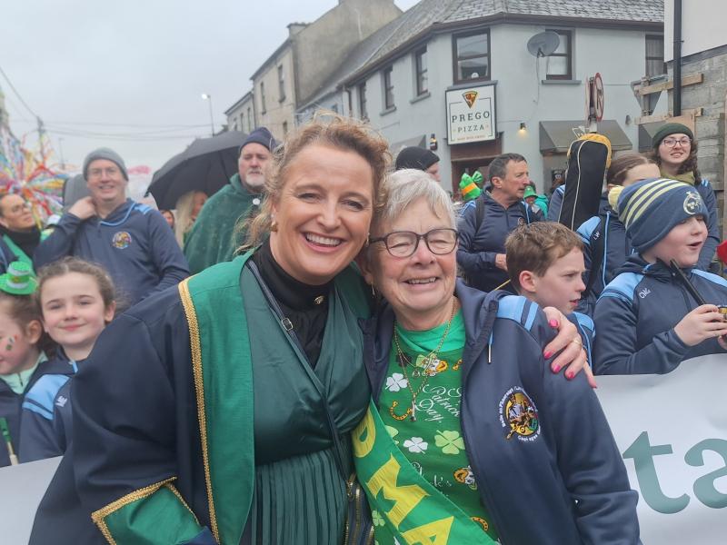 Town  twining relationships feature prominently during St Patrick's Day Parade in Clonmel