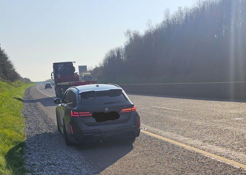 BMW driver arrested for dangerous driving on motorway in Portlaoise