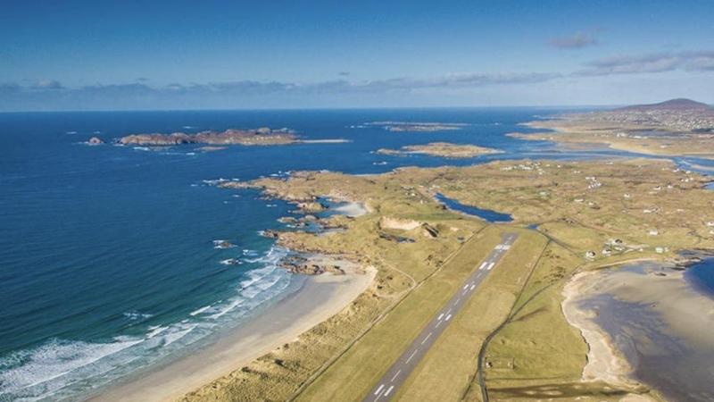 &lsquo;Full reinstatement&rsquo; of Donegal-Dublin midday flight service announced 
