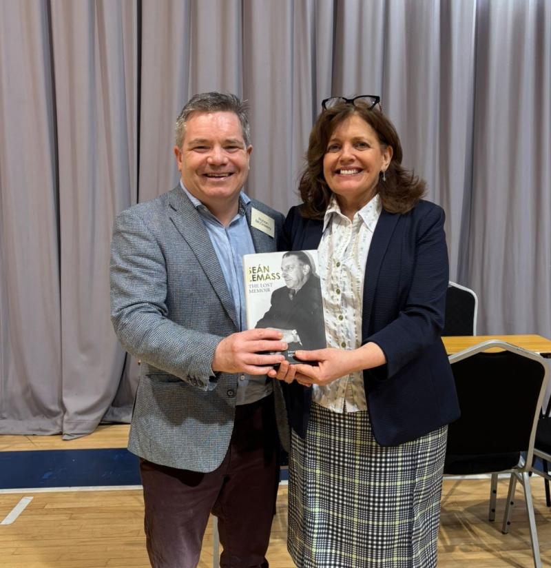 St Mel's College Longford welcomes past pupil and author to the school 