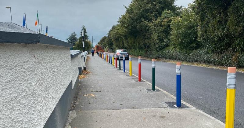 Pricy school pencil bollards at Laois school bypassed by parking parents