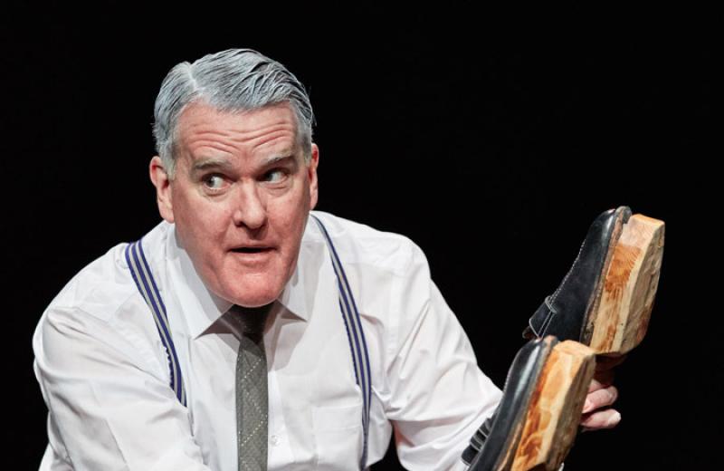 Talking cobblers: Longford audience set to enjoy 'The Man in the Woman&rsquo;s Shoes'