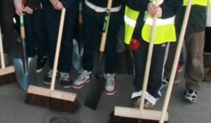 Council urges Tipperary community groups and people to get involved in County Clean-Up 