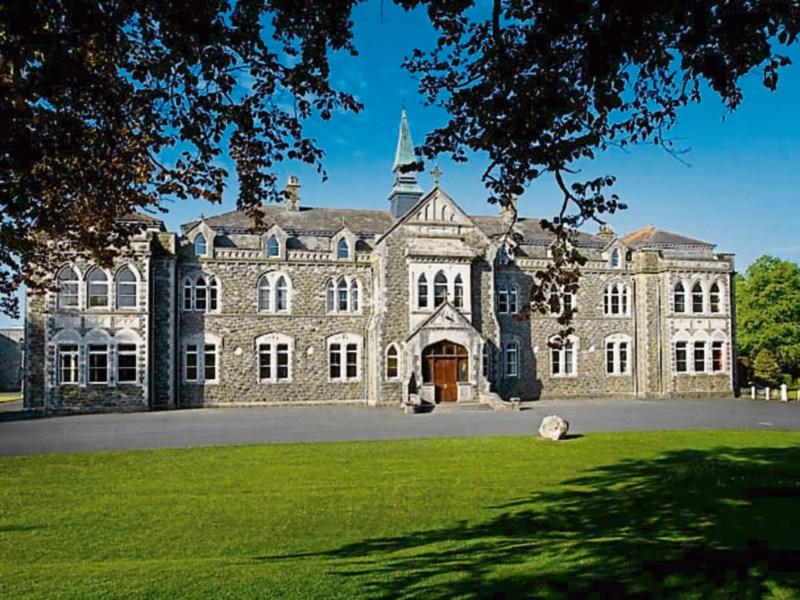 Roscrea mourns former Cistercian College President and Tipperary Councillor