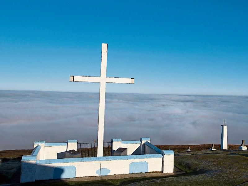 Emergency services evacuate ill man from Clonmel's Holy Year Cross before annual Mass 