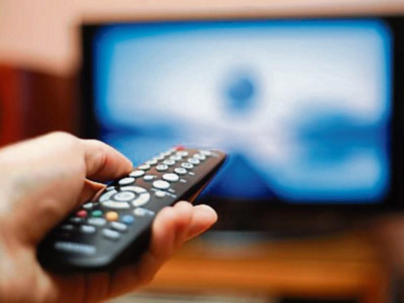 Would you pay the TV licence fee if it is increased to €320?