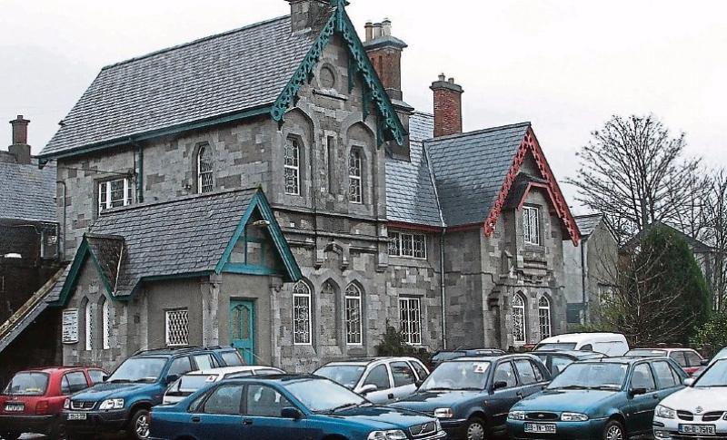 'It's really really dark' call to light up Laois street at busy train station