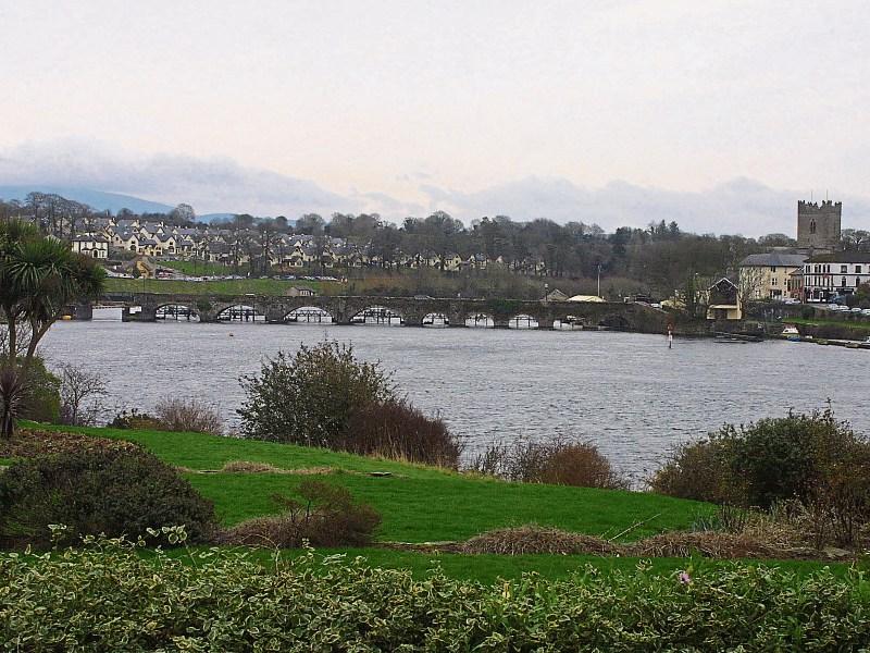 People who dive from this popular Tipperary bridge will face on-the-spot fine