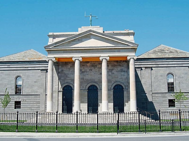 Man charged over thefts from cars in Premier County