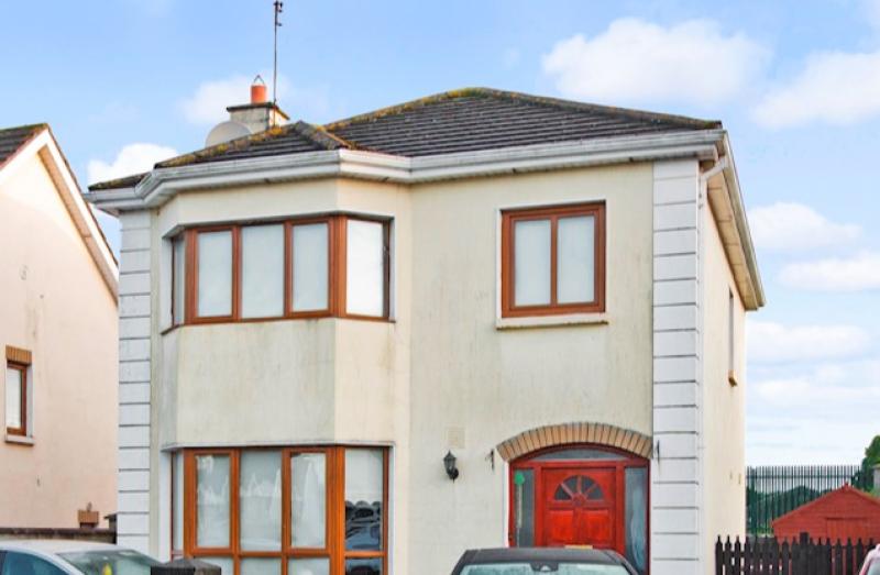 House in Offaly sells for well above asking price at online auction