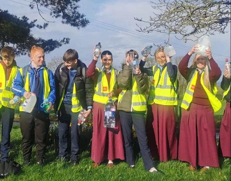 Tipperary green schools take part in the Ireland Walking for Water event in Killarney 