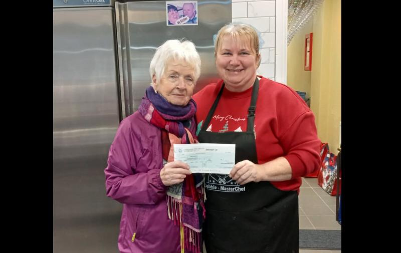Two worthy causes receive €4,900 from proceeds of Carrick-on-Suir Christmas charity sale