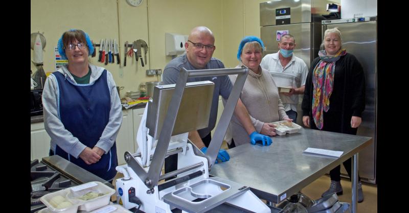 Carrick-on-Suir Meals Service seeking funding from companies for kitchen improvements 