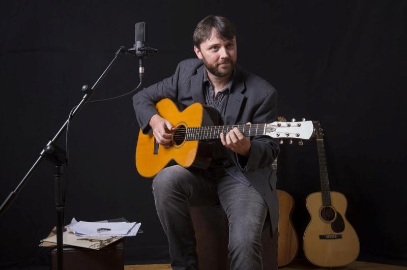 Musician and singer Dónal Clancy to perform Folk 'n Blues concert in Carrick-on-Suir