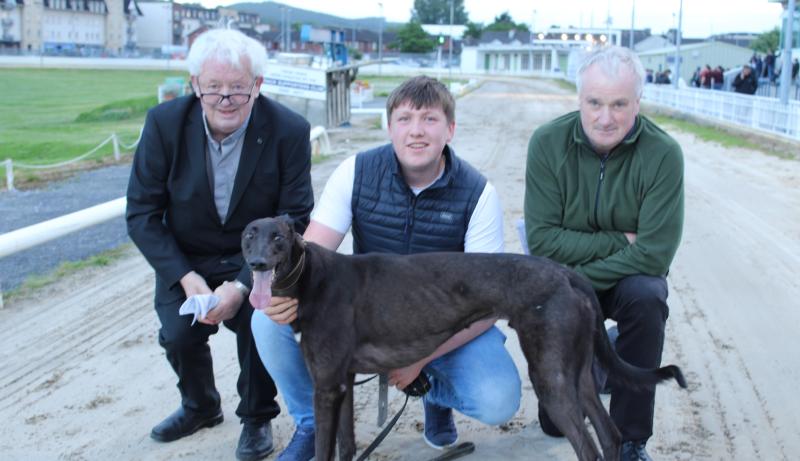 Rex puts rivals to the sword in the National Produce Stake in Clonmel