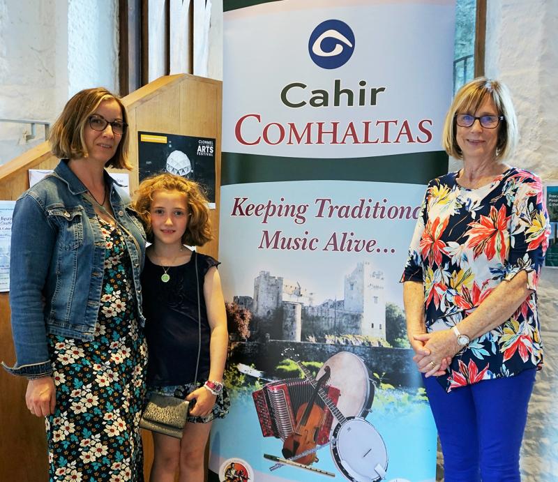 Comhaltas Seisi&uacute;in every Thursday night in Great Hall of Cahir Castle