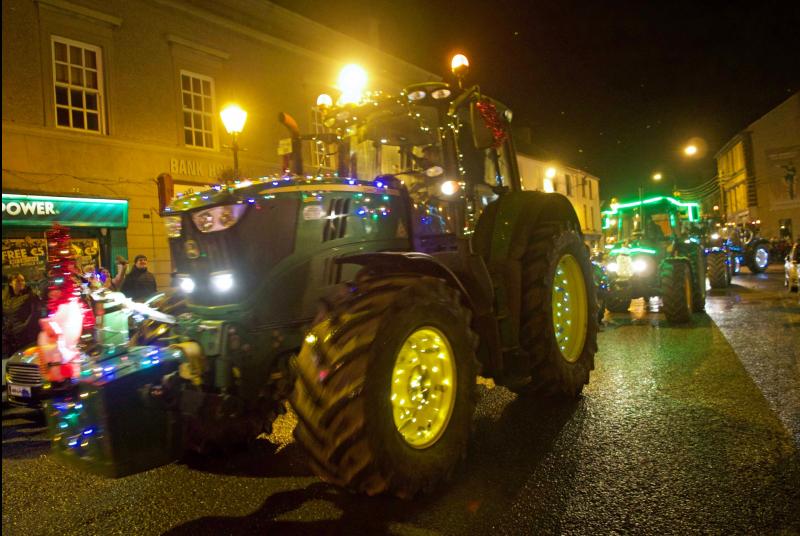 Thousands turned out to watch the biggest ever Christmas Tractors of Carrick-on-Suir Parade 