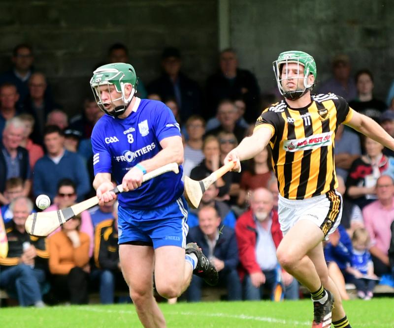 Late Sarsfields surge means Upperchurch Drombane's wait for Mid title goes on