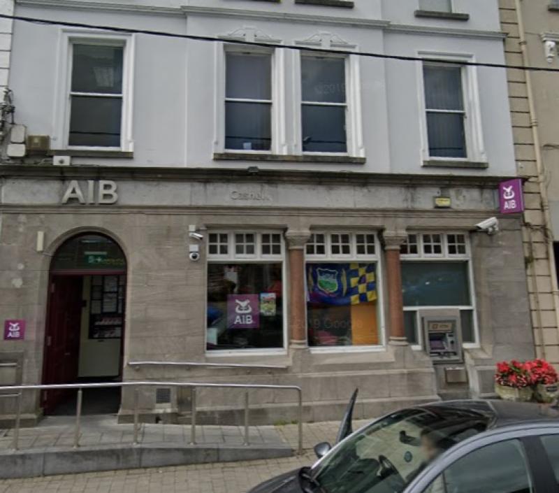  Cashel Chamber of Commerce reacts furiously to AIB&rsquo;s removal of Cashel and Cahir cash services 