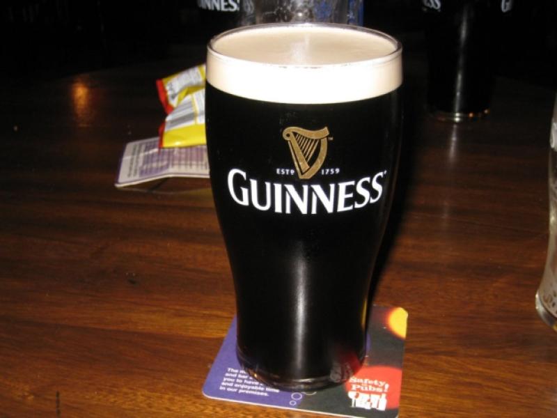 Staggering number of pubs have closed in Offaly in last 20 years