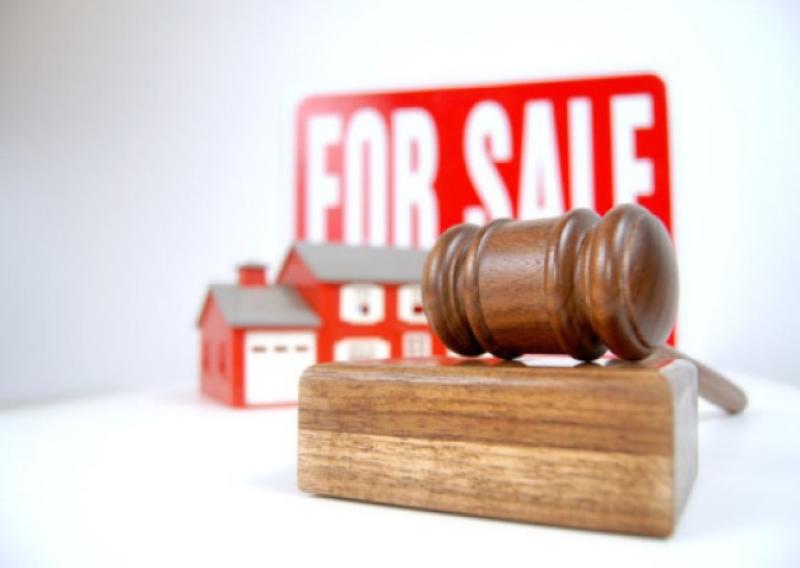 Tipperary council under fire for issuing litter fines to auctioneers over For Sale signs