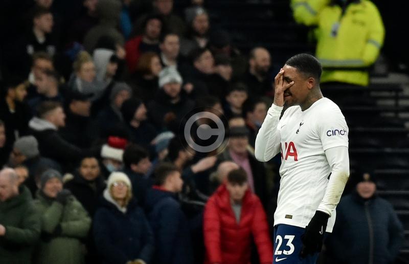 Steven Bergwijn stars as Spurs beat West Ham to reach Carabao Cup semi-finals