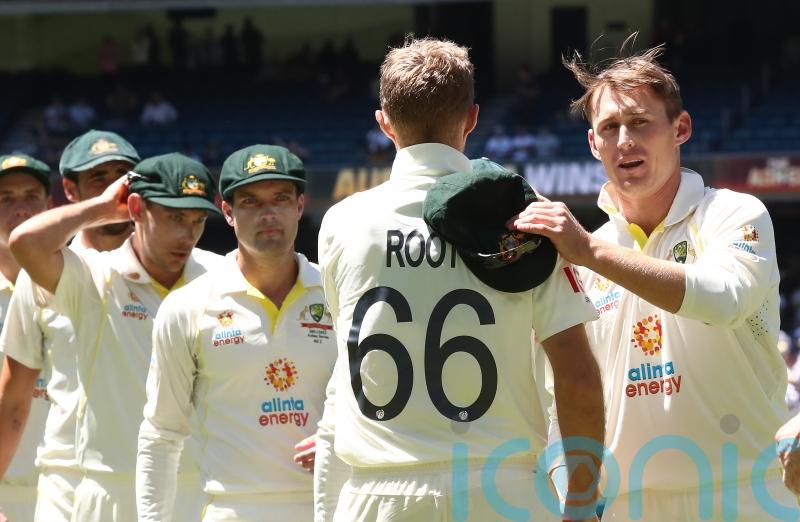 Ashes woes and Ferran Torres goes – Tuesday’s sporting social