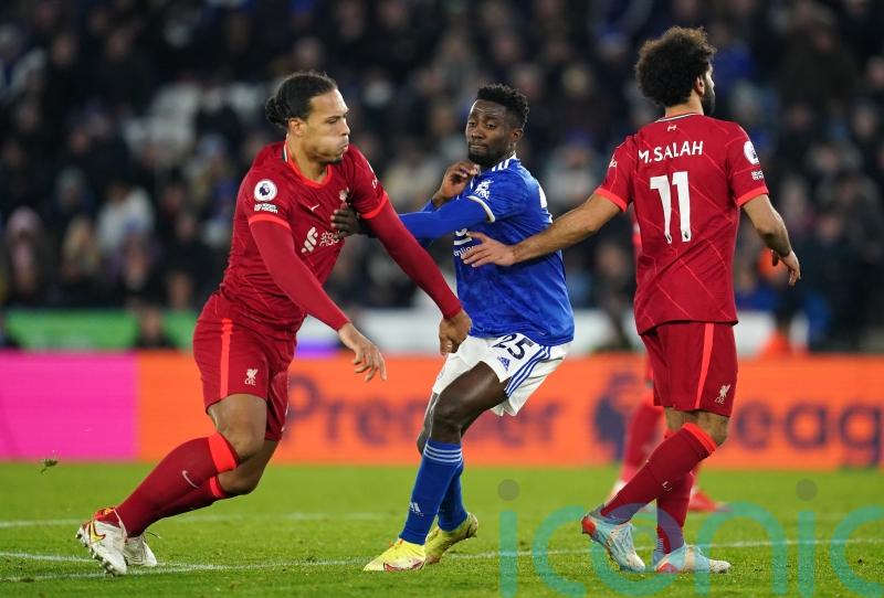 Virgil Van Dijk urges Liverpool to focus on themselves rather than title race