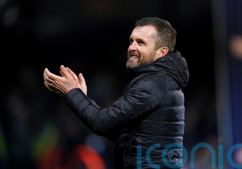 Luton manager Nathan Jones signs new deal until 2027