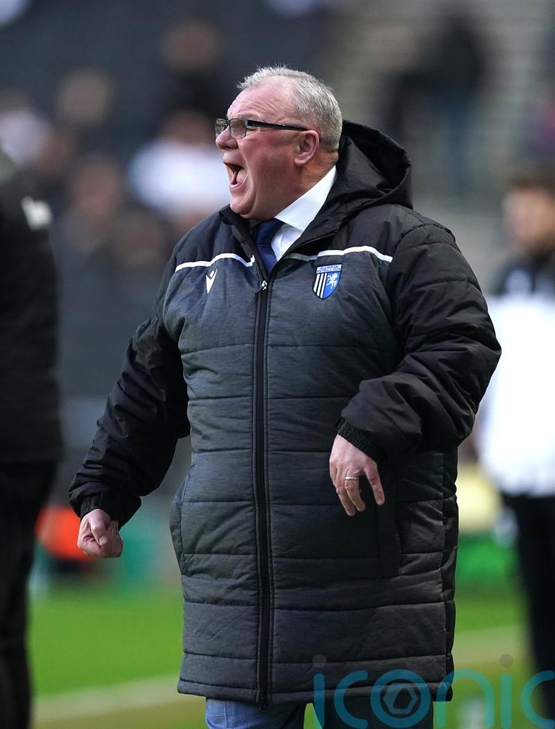 Steve Evans delighted with Gillingham performance following coronavirus outbreak