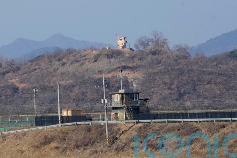 Person spotted crossing demilitarised zone into North Korea, Seoul says