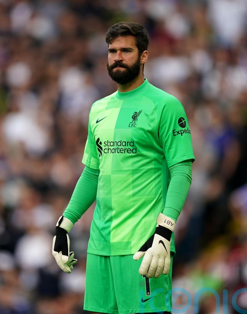 Liverpool trio forced to miss Chelsea clash amid suspected Covid-19 cases