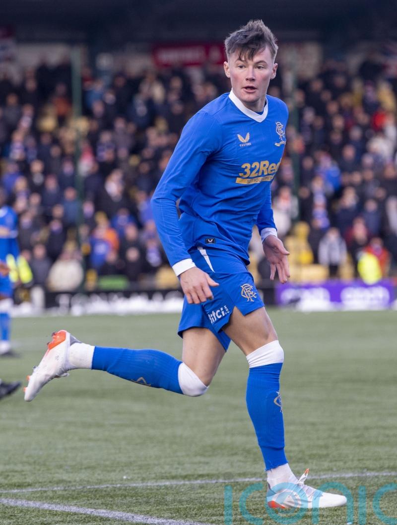 Everton sign right-back Nathan Patterson from Rangers on long-term deal