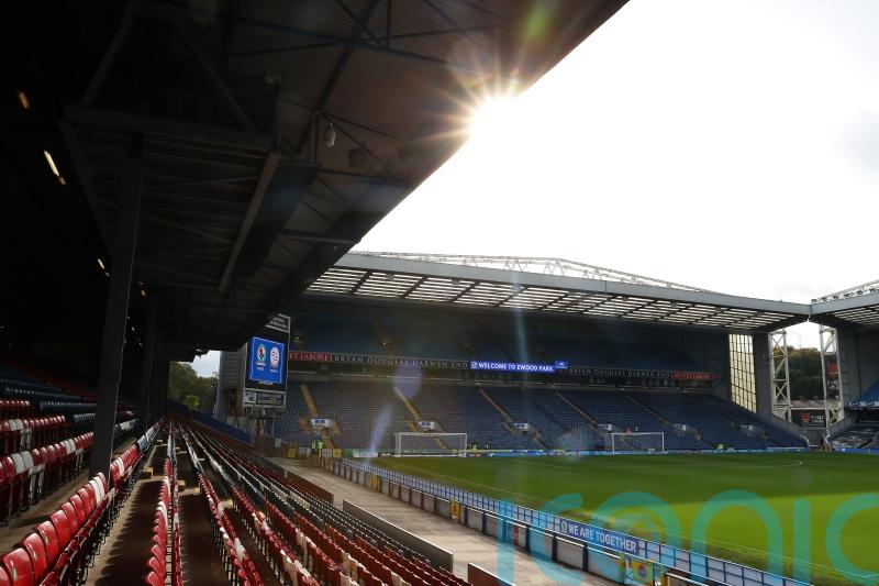 Blackburn snap up full-back James Brown