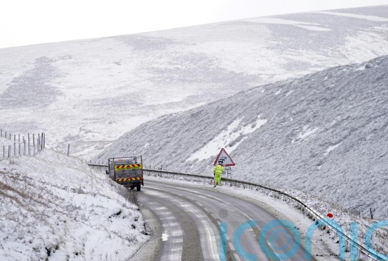 Warnings issued for ice following snowfalls