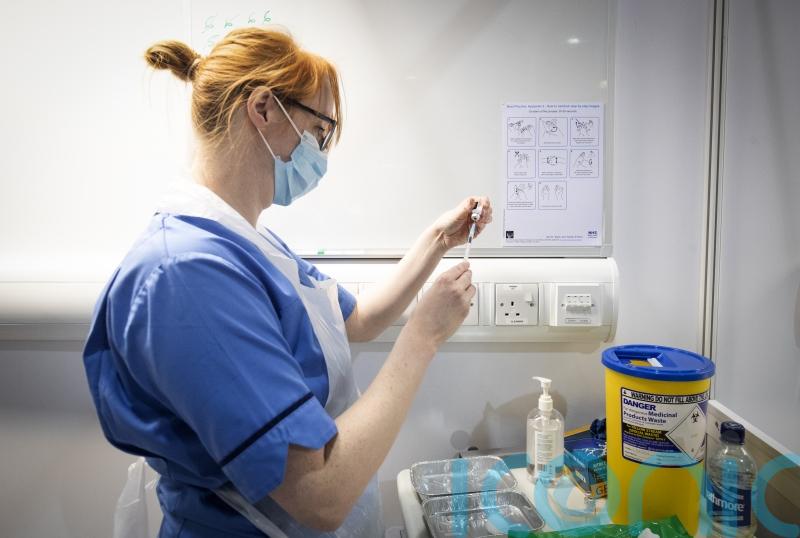Boosters 90% effective against hospital admission from Omicron for over-65s