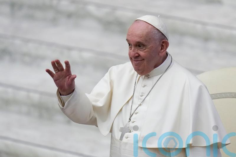 Pope Francis baptises 16 babies in Sistine Chapel