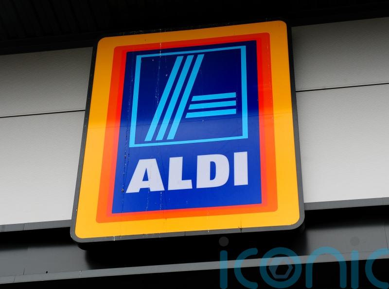 Aldi cheers ‘best ever’ Christmas and commits to 2022 price pledge