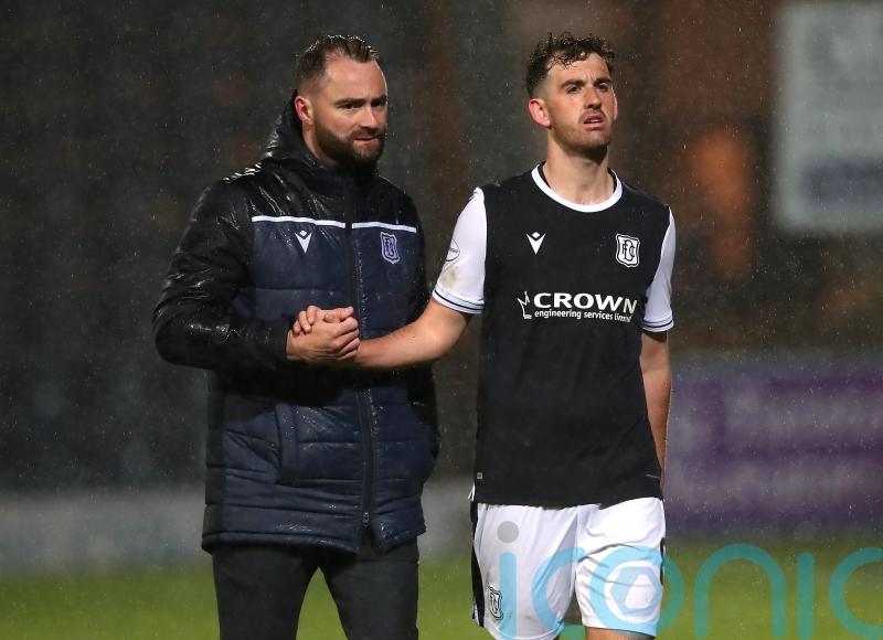 Dundee tie Shaun Byrne to new deal