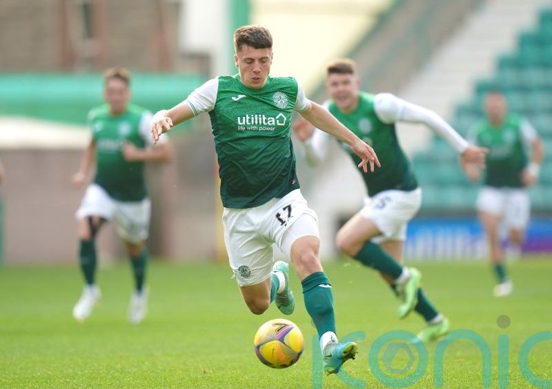 Hibernian winger Daniel Mackay joins Kilmarnock on loan