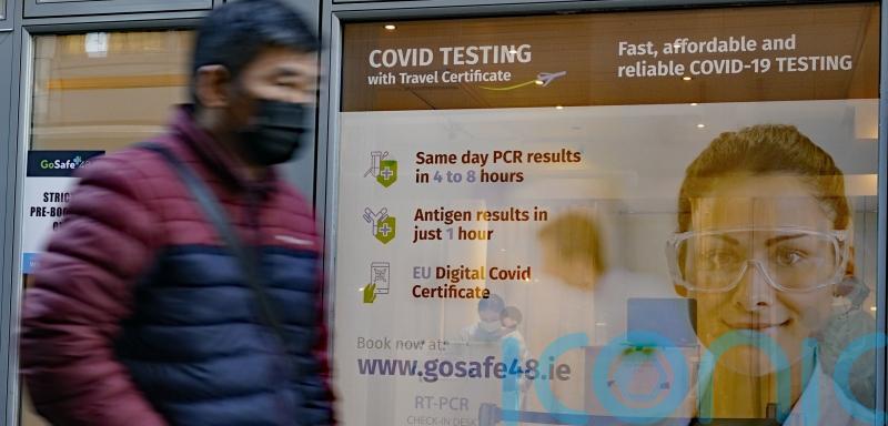 Taoiseach ‘hopeful’ current restrictions will be lifted at end of January