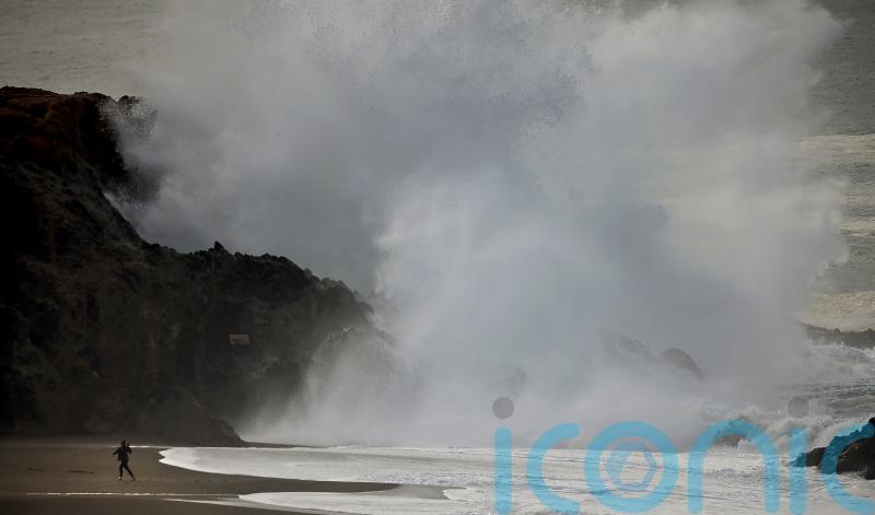 Flights sent to assess Tonga damage after volcanic eruption