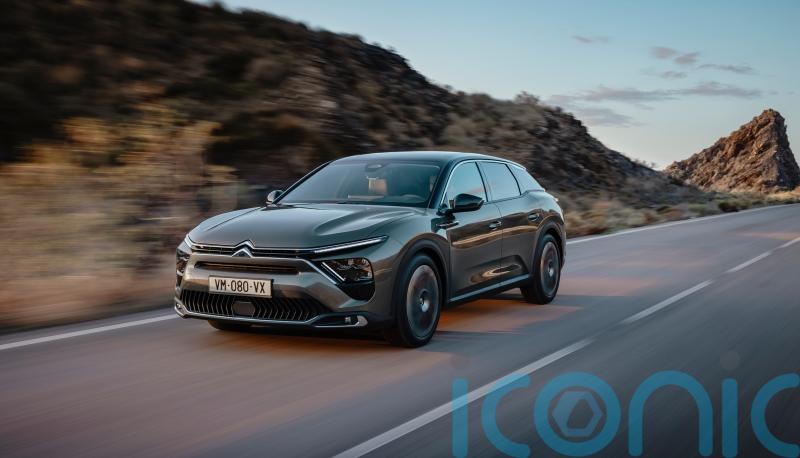 Citroen announces prices and specs for flagship C5 X