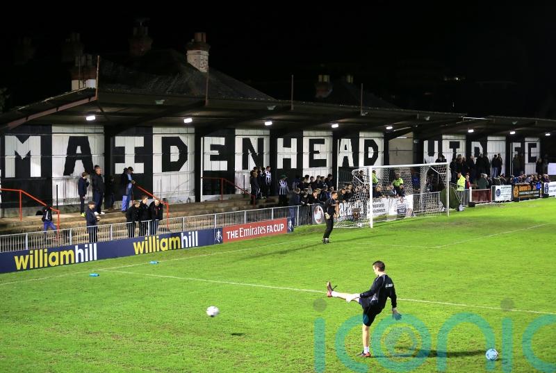 Maidenhead shock high-flying Chesterfield to improve survival hopes