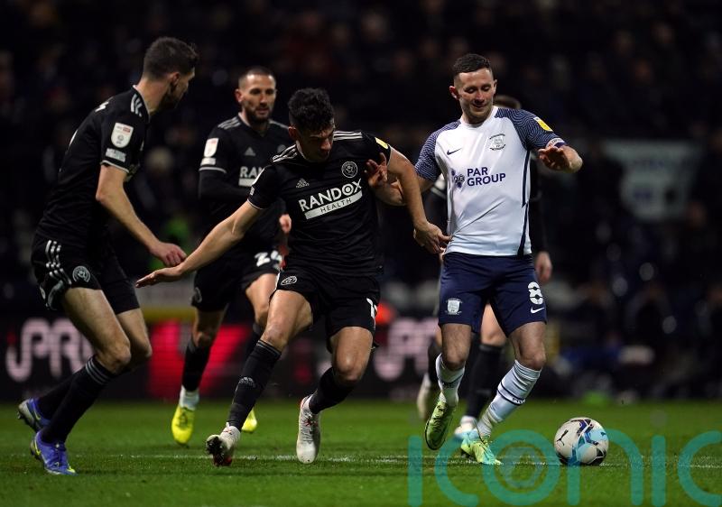 Ten-man Preston battle back to share the points with Sheffield United